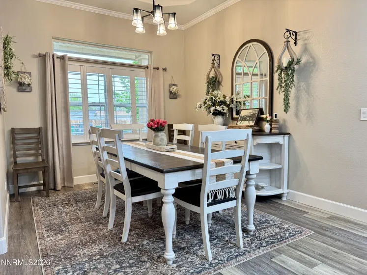 Formal Dining