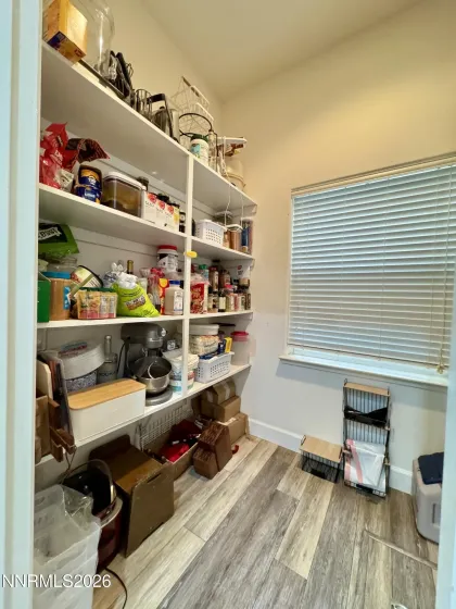 Kitchen walk-in pantry