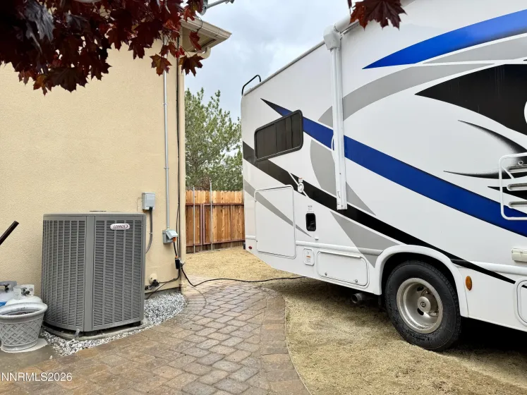 RV Parking with 50amp hookup