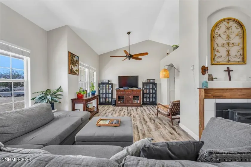 116 Sario, Fernley, Nevada 89408, 3 Bedrooms Bedrooms, ,2 BathroomsBathrooms,Residential,Residential,Sario,260005528