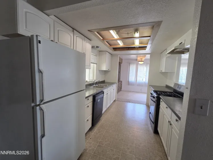 390 Scorpio, Reno, Nevada 89521, 3 Bedrooms Bedrooms, ,2 BathroomsBathrooms,Residential,Residential,Scorpio,260005529