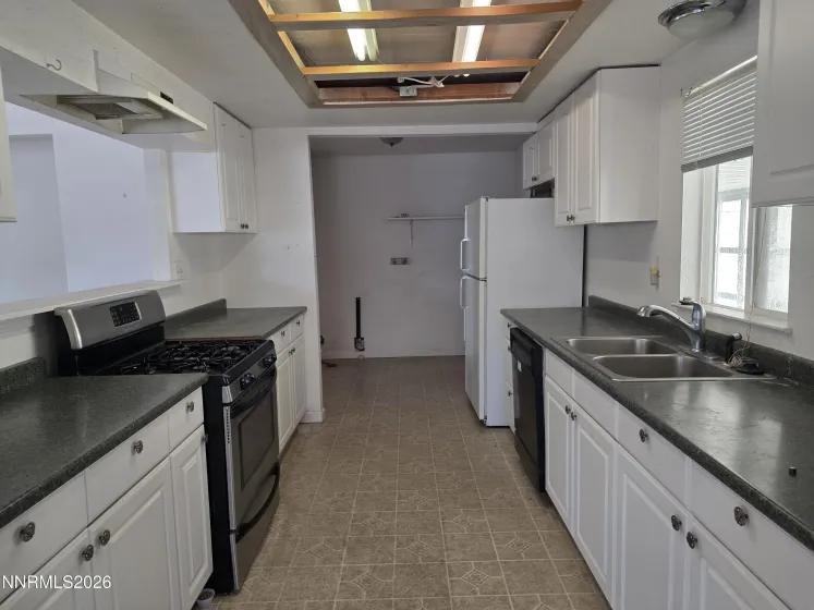 390 Scorpio, Reno, Nevada 89521, 3 Bedrooms Bedrooms, ,2 BathroomsBathrooms,Residential,Residential,Scorpio,260005529