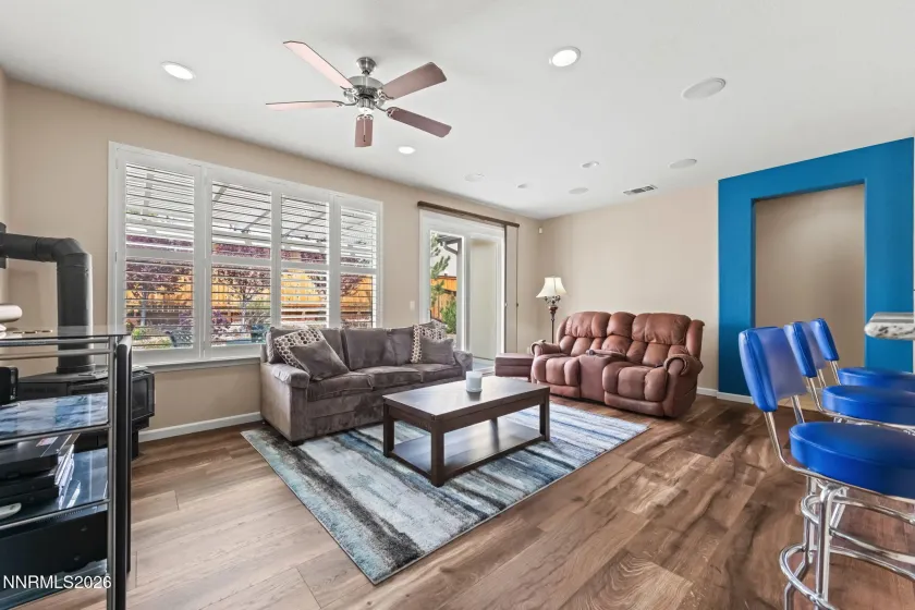 1089 Tazewell, Reno, Nevada 89523, 2 Bedrooms Bedrooms, ,2 BathroomsBathrooms,Residential,Residential,Tazewell,260005533