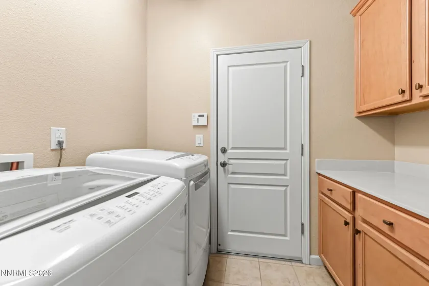1089 Tazewell, Reno, Nevada 89523, 2 Bedrooms Bedrooms, ,2 BathroomsBathrooms,Residential,Residential,Tazewell,260005533