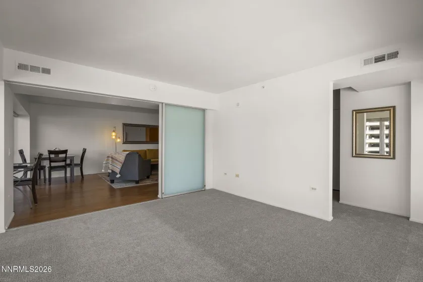 255 Sierra, Reno, Nevada 89501, 1 Bedroom Bedrooms, ,1 BathroomBathrooms,Residential,Residential,Sierra,260005538