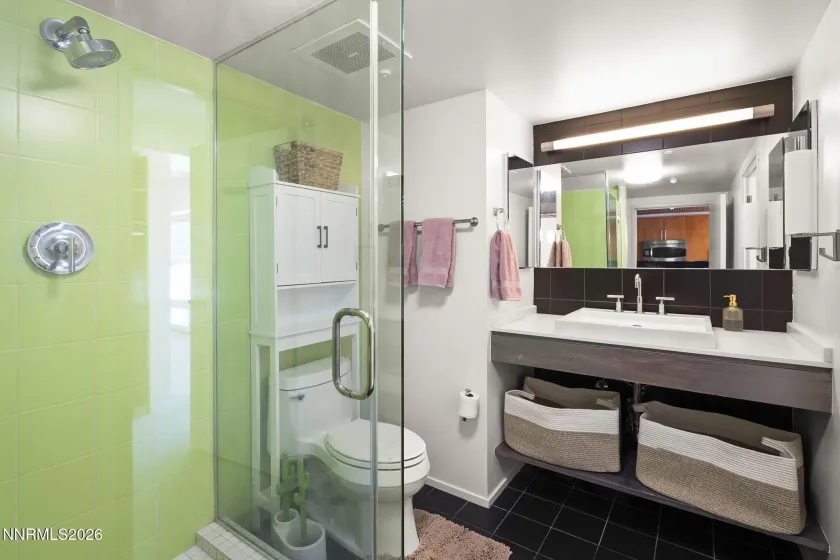255 Sierra, Reno, Nevada 89501, 1 Bedroom Bedrooms, ,1 BathroomBathrooms,Residential,Residential,Sierra,260005538