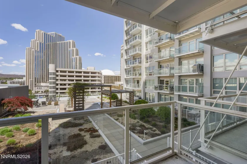 255 Sierra, Reno, Nevada 89501, 1 Bedroom Bedrooms, ,1 BathroomBathrooms,Residential,Residential,Sierra,260005538