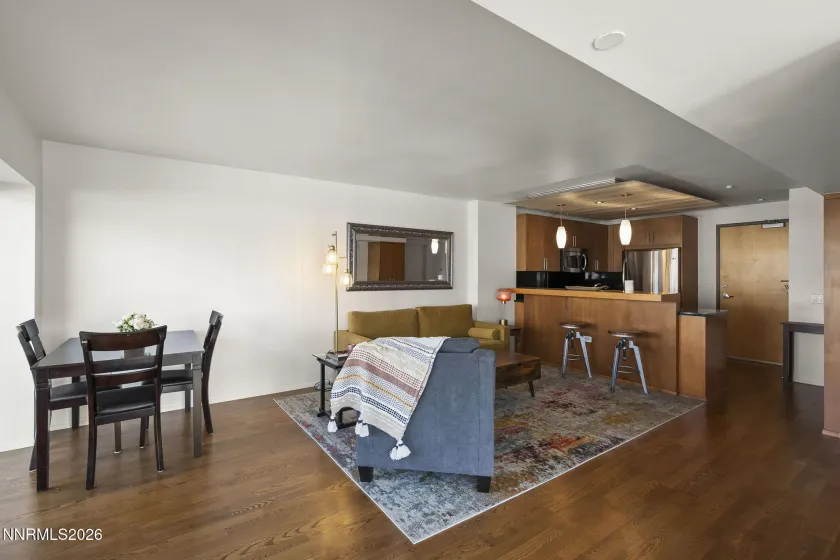 255 Sierra, Reno, Nevada 89501, 1 Bedroom Bedrooms, ,1 BathroomBathrooms,Residential,Residential,Sierra,260005538