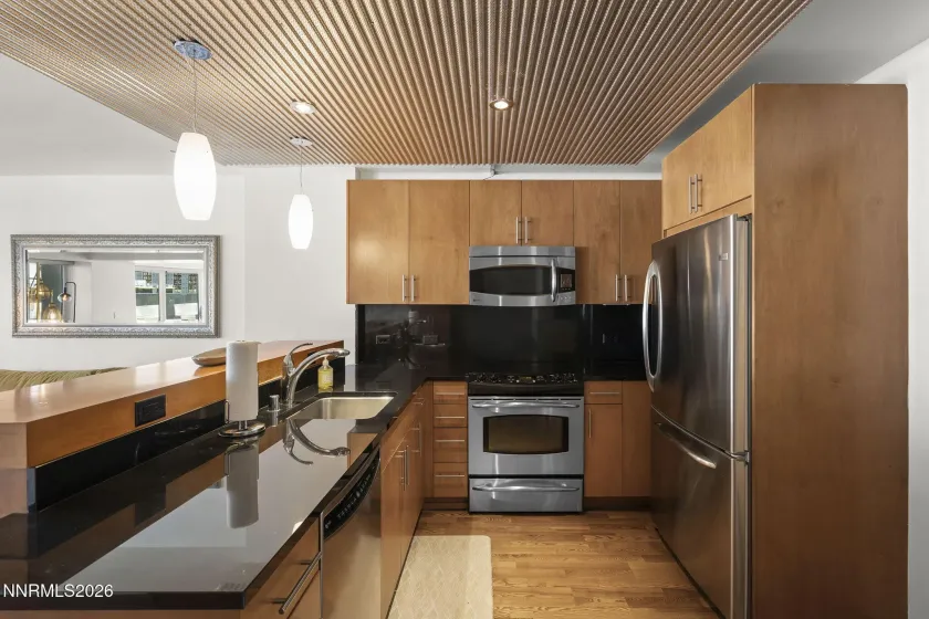 255 Sierra, Reno, Nevada 89501, 1 Bedroom Bedrooms, ,1 BathroomBathrooms,Residential,Residential,Sierra,260005538