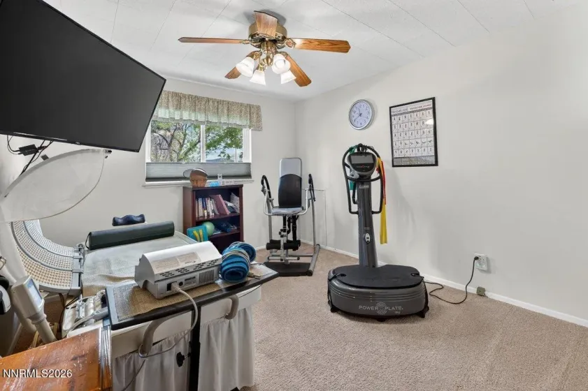 1945 4th, Sparks, Nevada 89431, 2 Bedrooms Bedrooms, ,1 BathroomBathrooms,Residential,Residential,4th,260005539