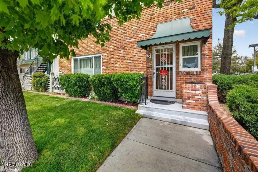 1945 4th, Sparks, Nevada 89431, 2 Bedrooms Bedrooms, ,1 BathroomBathrooms,Residential,Residential,4th,260005539