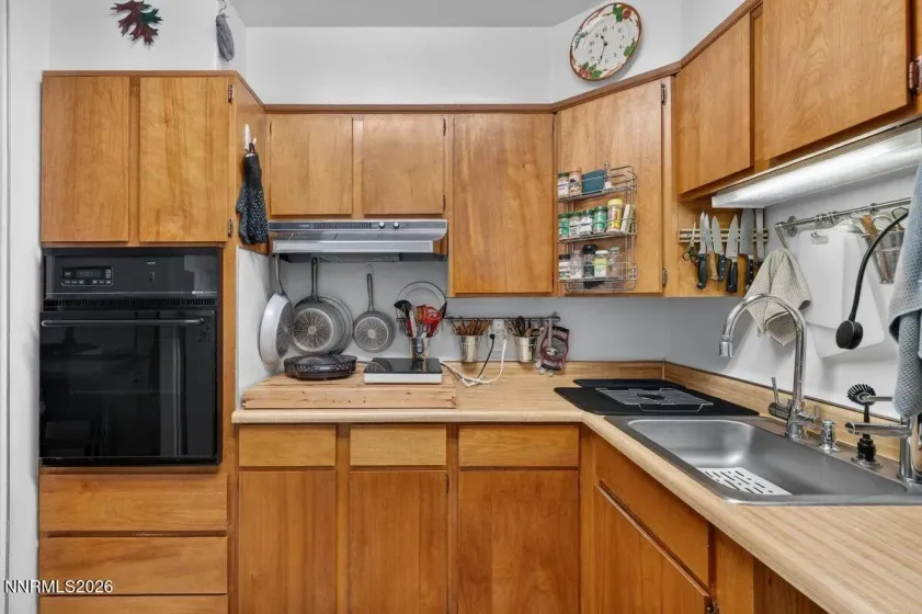 1945 4th, Sparks, Nevada 89431, 2 Bedrooms Bedrooms, ,1 BathroomBathrooms,Residential,Residential,4th,260005539
