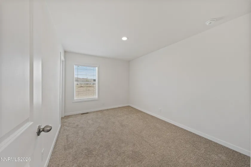 5684 Juniper, Silver Springs, Nevada 89429, 3 Bedrooms Bedrooms, ,2 BathroomsBathrooms,Residential,Residential,Juniper,260005541