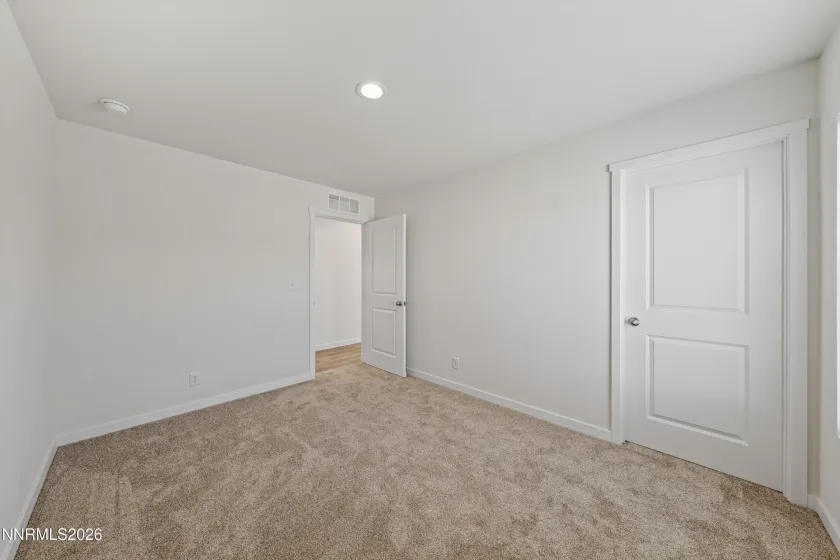 5684 Juniper, Silver Springs, Nevada 89429, 3 Bedrooms Bedrooms, ,2 BathroomsBathrooms,Residential,Residential,Juniper,260005541
