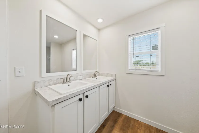 5684 Juniper, Silver Springs, Nevada 89429, 3 Bedrooms Bedrooms, ,2 BathroomsBathrooms,Residential,Residential,Juniper,260005541
