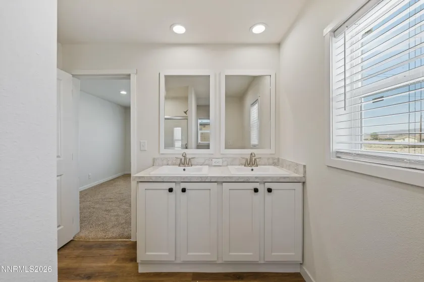 5684 Juniper, Silver Springs, Nevada 89429, 3 Bedrooms Bedrooms, ,2 BathroomsBathrooms,Residential,Residential,Juniper,260005541