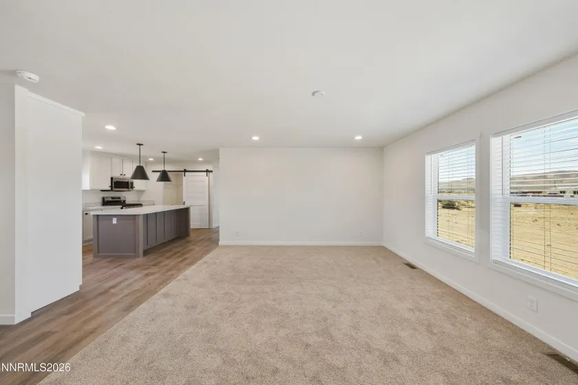 5684 Juniper, Silver Springs, Nevada 89429, 3 Bedrooms Bedrooms, ,2 BathroomsBathrooms,Residential,Residential,Juniper,260005541