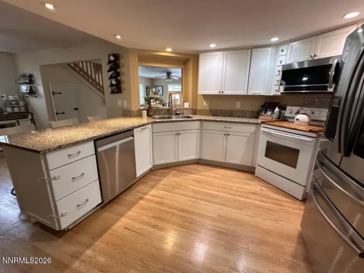 4760 Spring, Reno, Nevada 89502, 4 Bedrooms Bedrooms, ,3 BathroomsBathrooms,Residential,Residential,Spring,260005544