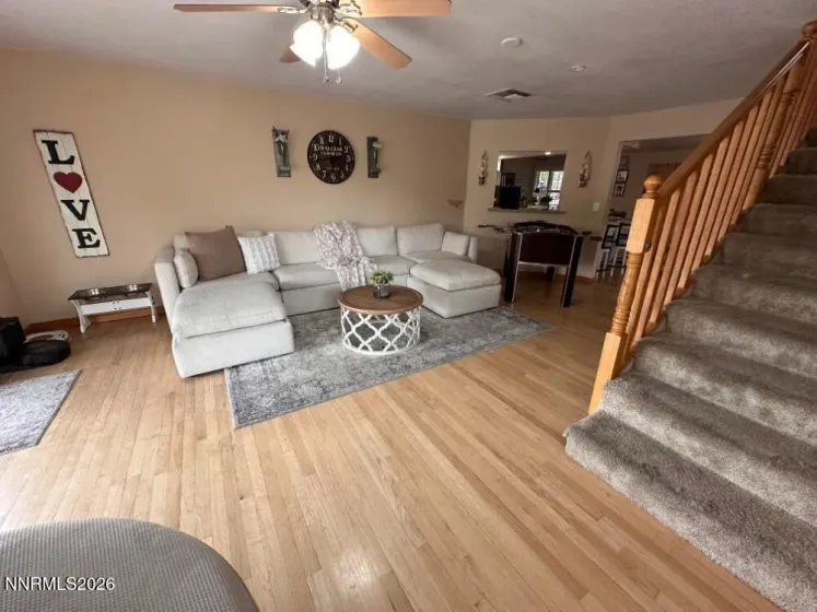 4760 Spring, Reno, Nevada 89502, 4 Bedrooms Bedrooms, ,3 BathroomsBathrooms,Residential,Residential,Spring,260005544