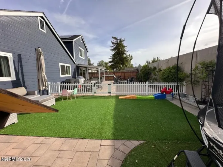 4760 Spring, Reno, Nevada 89502, 4 Bedrooms Bedrooms, ,3 BathroomsBathrooms,Residential,Residential,Spring,260005544