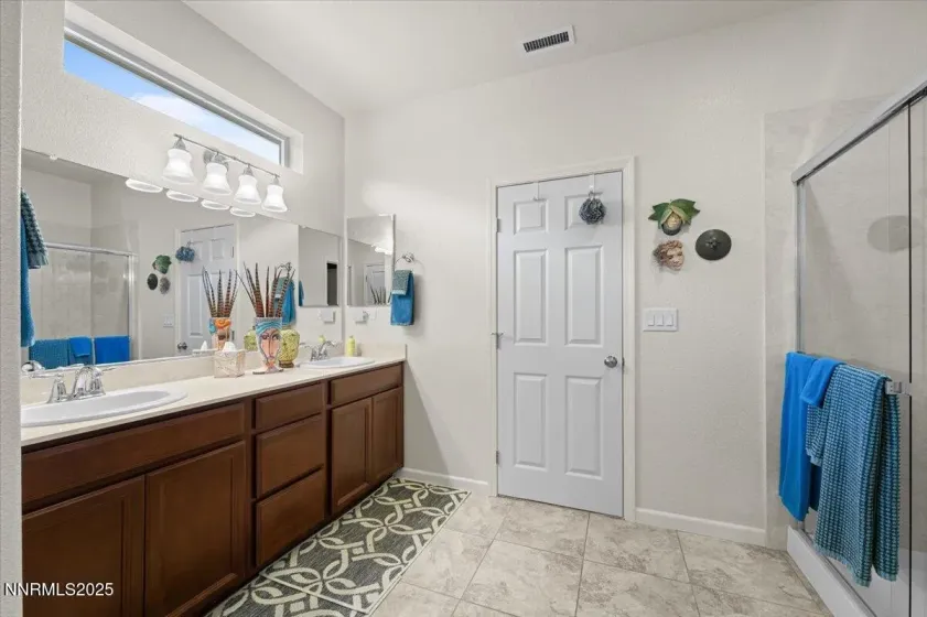 9225 Sassafras, Reno, Nevada 89523, 3 Bedrooms Bedrooms, ,2 BathroomsBathrooms,Residential,Residential,Sassafras,250052374