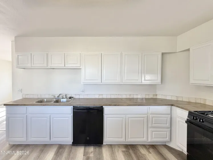 605 Birch, Battle Mountain, Nevada 89820, 3 Bedrooms Bedrooms, ,2 BathroomsBathrooms,Residential,Residential,Birch,260005545