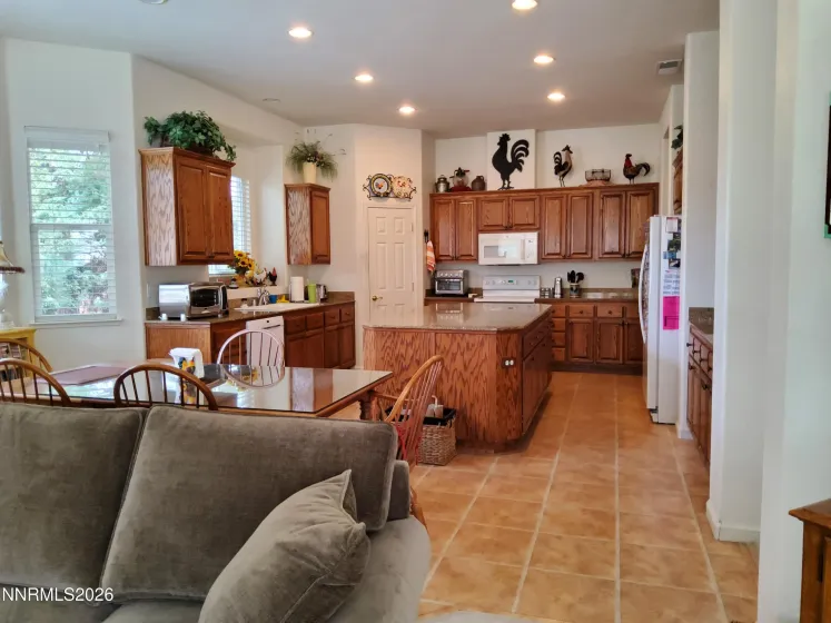 1171 Dortmunder, Sparks, Nevada 89441, 3 Bedrooms Bedrooms, ,3 BathroomsBathrooms,Residential,Residential,Dortmunder,260005546