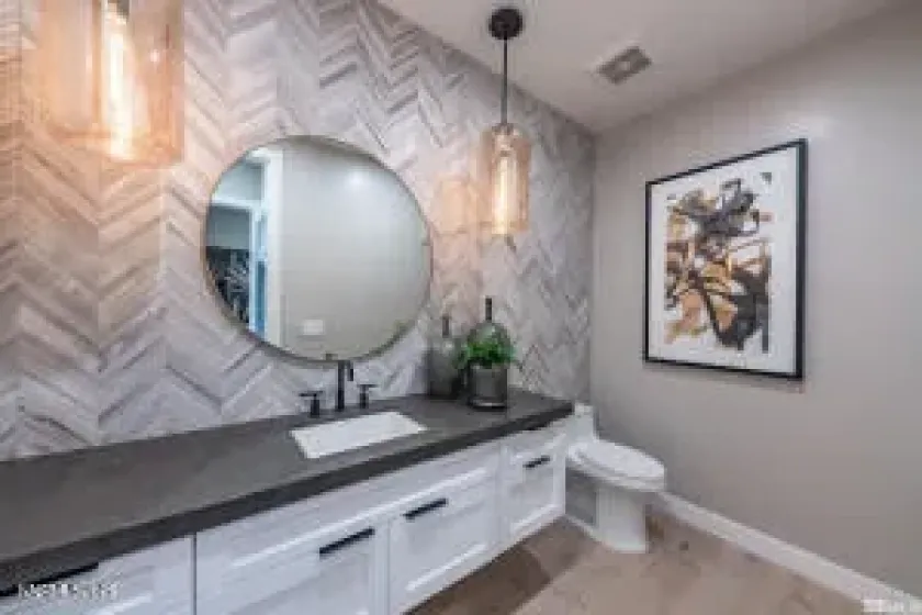 28 Persano, Reno, Nevada 89511, 3 Bedrooms Bedrooms, ,4 BathroomsBathrooms,Residential,Residential,Persano,260005548