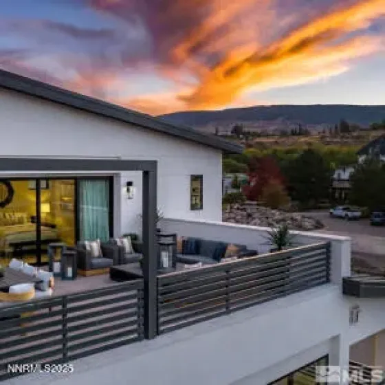 28 Persano, Reno, Nevada 89511, 3 Bedrooms Bedrooms, ,4 BathroomsBathrooms,Residential,Residential,Persano,260005548
