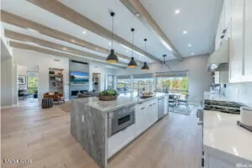 28 Persano, Reno, Nevada 89511, 3 Bedrooms Bedrooms, ,4 BathroomsBathrooms,Residential,Residential,Persano,260005548