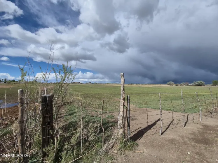 3280 Lone Tree, Fallon, Nevada 89406, 3 Bedrooms Bedrooms, ,2 BathroomsBathrooms,Farm & Ranch,Residential,Lone Tree,260005549