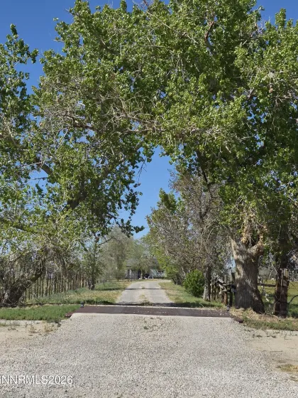 3280 Lone Tree, Fallon, Nevada 89406, 3 Bedrooms Bedrooms, ,2 BathroomsBathrooms,Farm & Ranch,Residential,Lone Tree,260005549