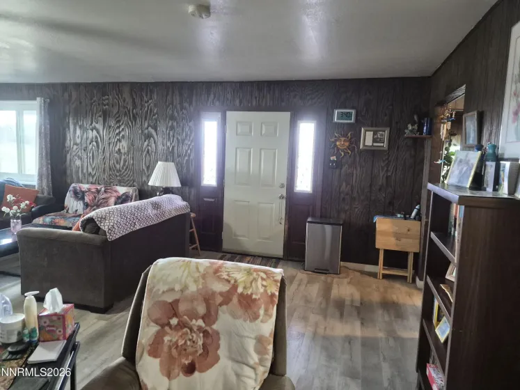 3280 Lone Tree, Fallon, Nevada 89406, 3 Bedrooms Bedrooms, ,2 BathroomsBathrooms,Farm & Ranch,Residential,Lone Tree,260005549