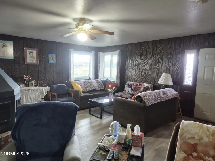 3280 Lone Tree, Fallon, Nevada 89406, 3 Bedrooms Bedrooms, ,2 BathroomsBathrooms,Farm & Ranch,Residential,Lone Tree,260005549