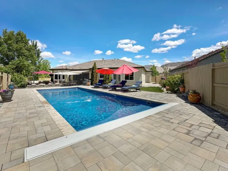 10555 Hampton Creek, Reno, Nevada 89521, 5 Bedrooms Bedrooms, ,3 BathroomsBathrooms,Residential,Residential,Hampton Creek,260005551