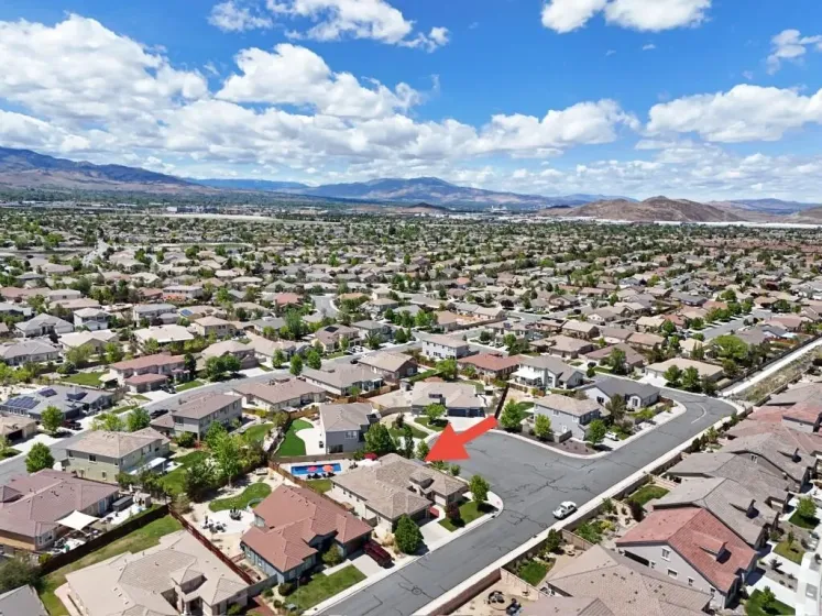 10555 Hampton Creek, Reno, Nevada 89521, 5 Bedrooms Bedrooms, ,3 BathroomsBathrooms,Residential,Residential,Hampton Creek,260005551