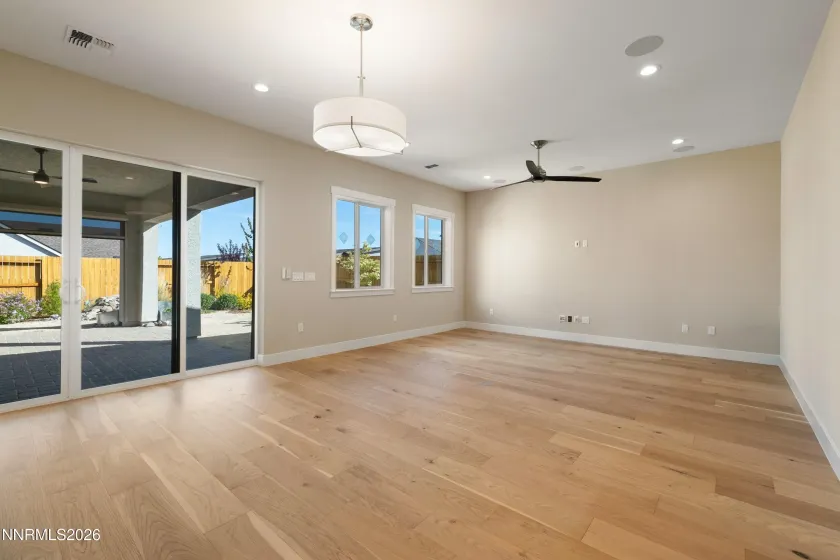 2225 Paint Horse, Reno, Nevada 89521, 2 Bedrooms Bedrooms, ,2 BathroomsBathrooms,Residential,Residential,Paint Horse,260005552