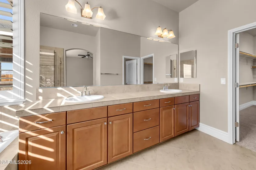 4747 Jacmel, Sparks, Nevada 89436, 5 Bedrooms Bedrooms, ,3 BathroomsBathrooms,Residential,Residential,Jacmel,0,260001479