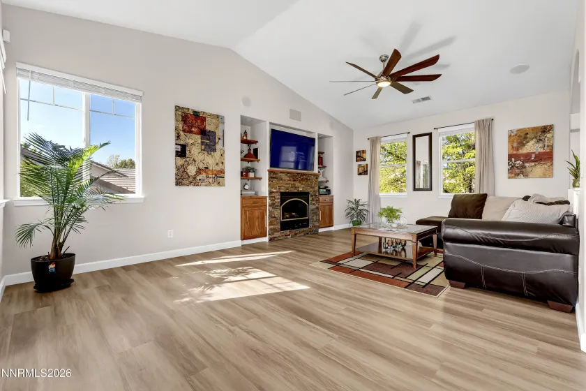 7374 La Costa, Sparks, Nevada 89436, 4 Bedrooms Bedrooms, ,3 BathroomsBathrooms,Residential,Residential,La Costa,260005554