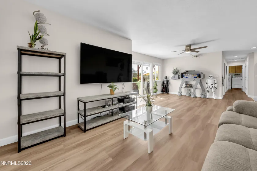 7374 La Costa, Sparks, Nevada 89436, 4 Bedrooms Bedrooms, ,3 BathroomsBathrooms,Residential,Residential,La Costa,260005554