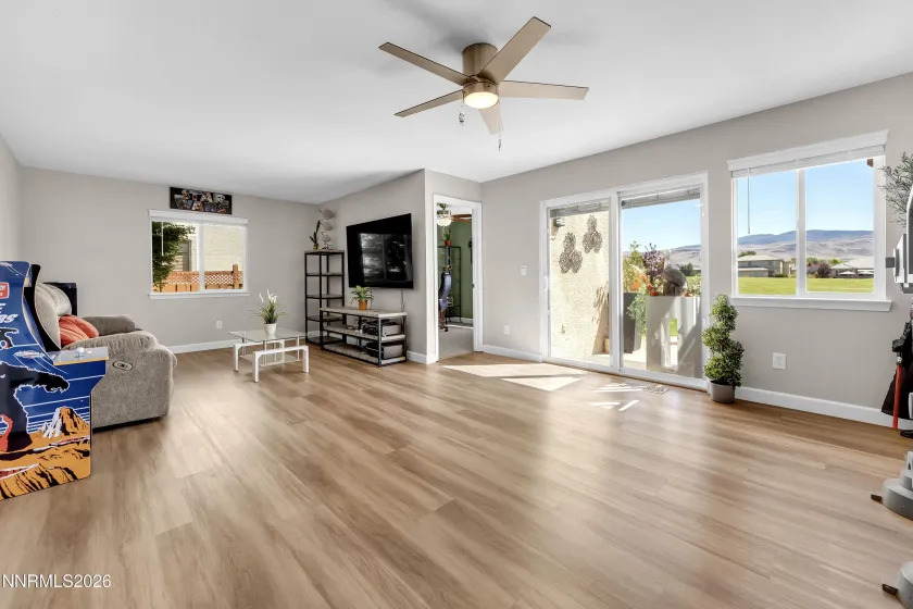 7374 La Costa, Sparks, Nevada 89436, 4 Bedrooms Bedrooms, ,3 BathroomsBathrooms,Residential,Residential,La Costa,260005554