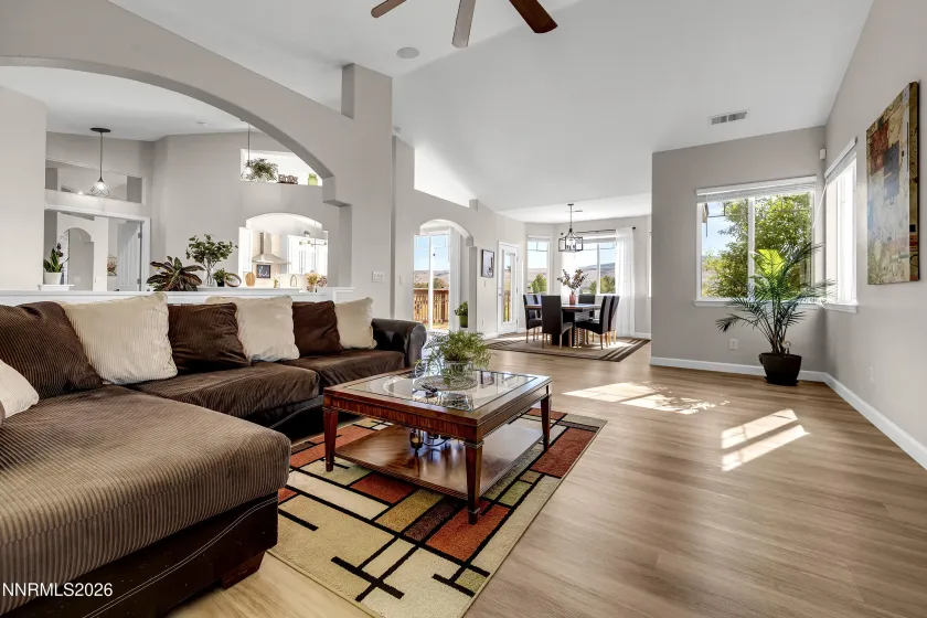 7374 La Costa, Sparks, Nevada 89436, 4 Bedrooms Bedrooms, ,3 BathroomsBathrooms,Residential,Residential,La Costa,260005554