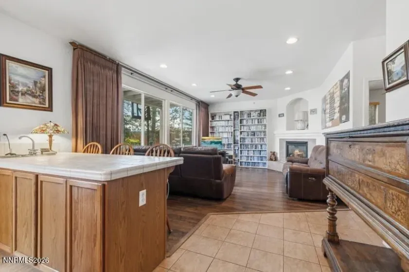 4256 Dancing Moon, Sparks, Nevada 89436, 3 Bedrooms Bedrooms, ,3 BathroomsBathrooms,Residential,Residential,Dancing Moon,260005555