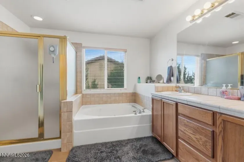 4256 Dancing Moon, Sparks, Nevada 89436, 3 Bedrooms Bedrooms, ,3 BathroomsBathrooms,Residential,Residential,Dancing Moon,260005555