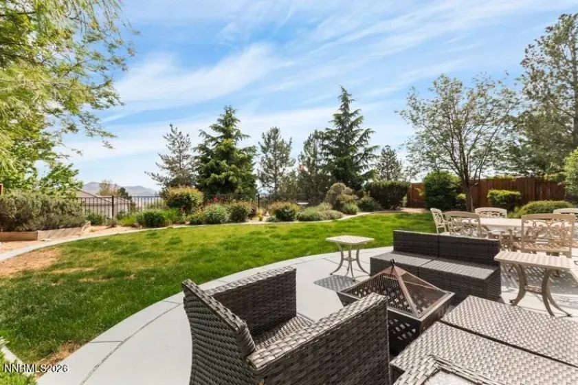 4256 Dancing Moon, Sparks, Nevada 89436, 3 Bedrooms Bedrooms, ,3 BathroomsBathrooms,Residential,Residential,Dancing Moon,260005555