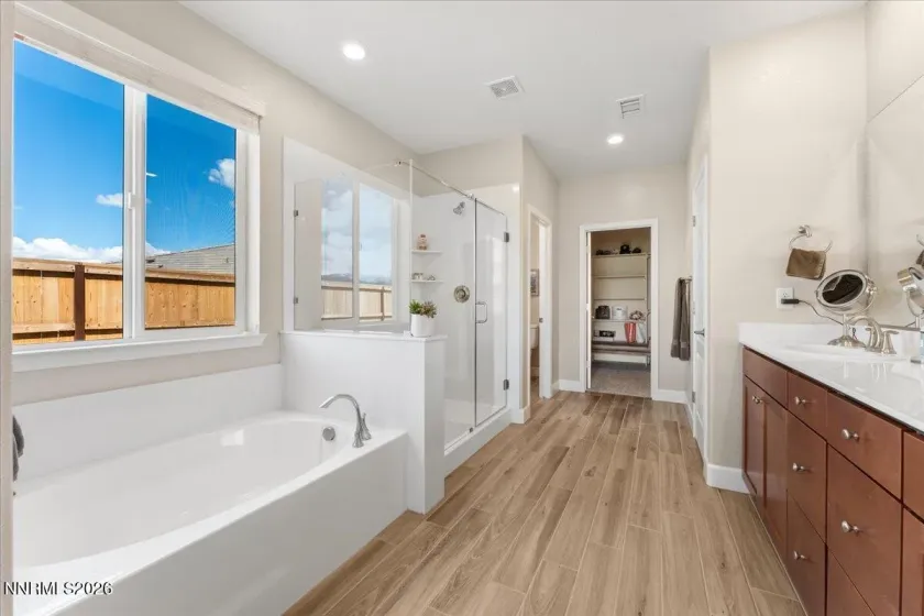 231 Rhodium, Reno, Nevada 89521, 4 Bedrooms Bedrooms, ,3 BathroomsBathrooms,Residential,Residential,Rhodium,260005561