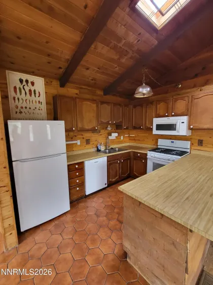 1575 Shirley, Minden, Nevada 89423, 3 Bedrooms Bedrooms, ,2 BathroomsBathrooms,Residential,Residential,Shirley,260005566