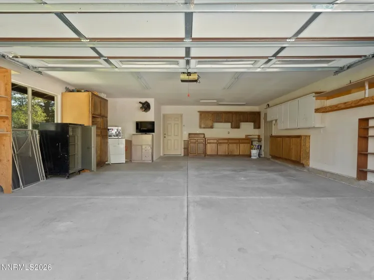 232 Beverly, Gardnerville, Nevada 89460, 5 Bedrooms Bedrooms, ,3 BathroomsBathrooms,Residential,Residential,Beverly,260005567