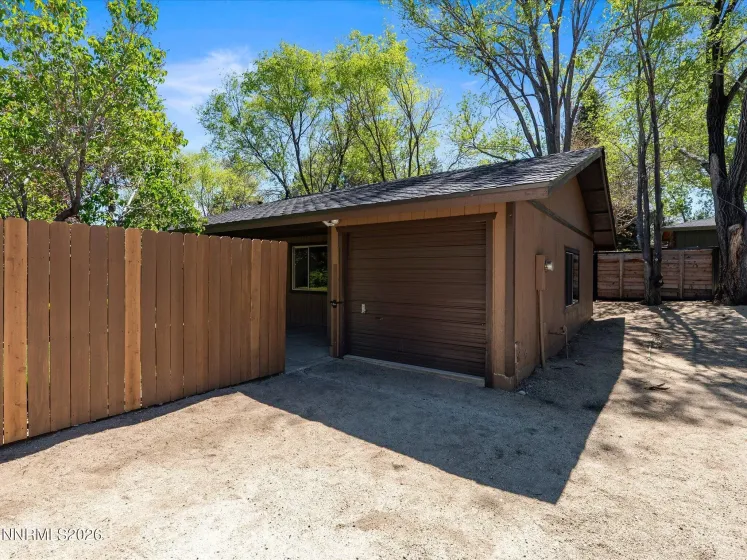 232 Beverly, Gardnerville, Nevada 89460, 5 Bedrooms Bedrooms, ,3 BathroomsBathrooms,Residential,Residential,Beverly,260005567