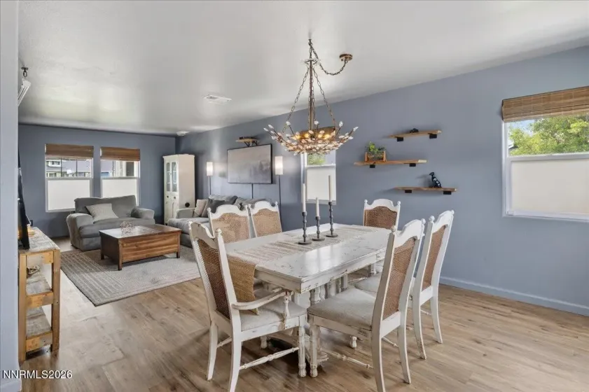 1347 Scarlet Oak, Gardnerville, Nevada 89410, 3 Bedrooms Bedrooms, ,3 BathroomsBathrooms,Residential,Residential,Scarlet Oak,260005568